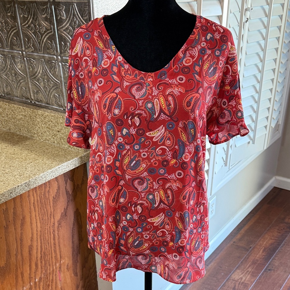 NWT LOFT Red Paisley Women's Blouse, Size Medium